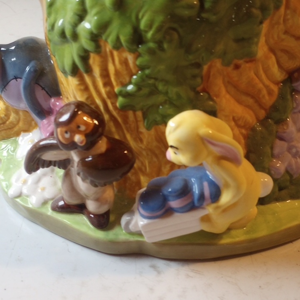 NWT Vintage Ceramic Disney Teapot & Lid.  Pooh Tigger Piglet Eeyore Owl Rabbit - Picture 5 of 11
